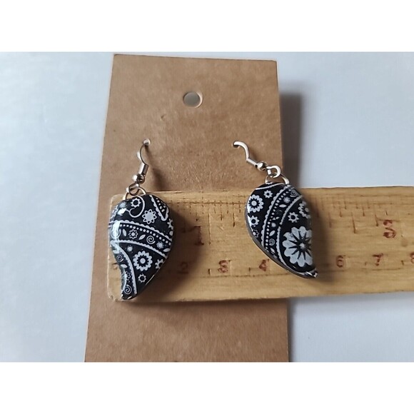 Polymer Clay Floral Dangling Pierced Earrings New - Picture 9 of 10